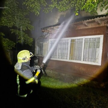 У Надвірні під час пожежі загинули двоє людей (ФОТО)