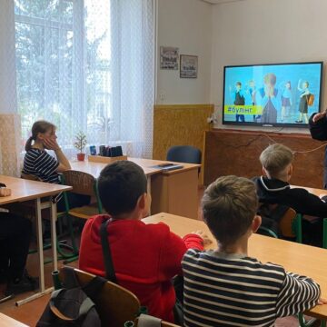 У Рогатинському ліцеї відбувся урок безпеки: Булінг та протидія вербуванню