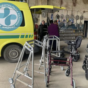 Для Коломийської ЦРЛ передали чергову допомогу від ірландських благодійників  (ФОТО)
