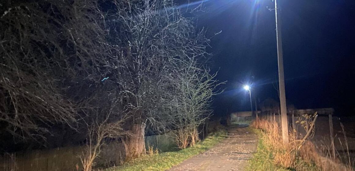 У Болехівській громаді відновлюють вуличне освітлення (ФОТО)