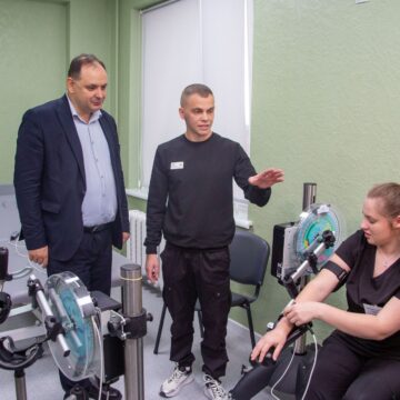 В Івано-Франківській поліклініці №2 відкрили другий блок реабілітаційного відділення