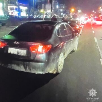 Нетверезий водій вчинив ДТП за участі трьох автомобілів в Івано-Франківську 