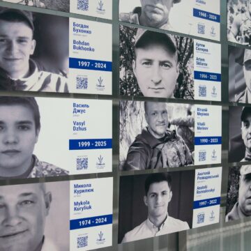 В Івано-Франківську презентували фотопроєкт «Янголи спорту»