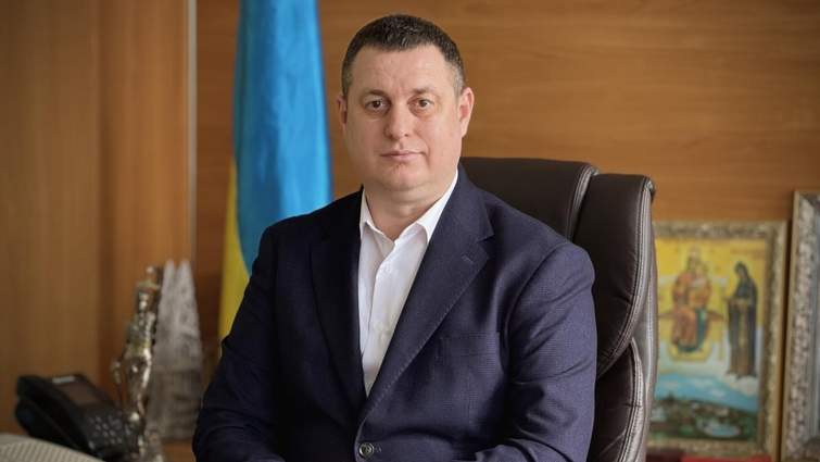 Володимир Зеленський звільнив із посади голову Коломийської РДА Володимир Зеленський звільнив із посади голову Коломийської РДА