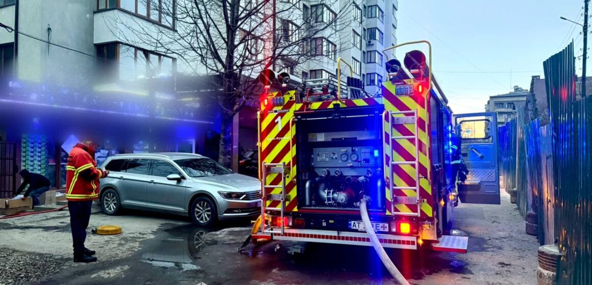 Під час пожежі в Івано-Франківську отруїлася дитина Під час пожежі в Івано-Франківську отруїлася дитина