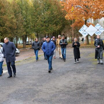 Міський голова Івано-Франківська провів інспекцію вулиці Тисменицької та її околиць