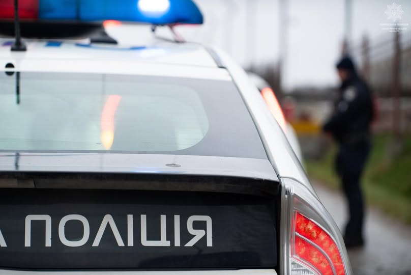 У Івано-Франківську патрульні зупинили мотоцикліста без права керування та напідпитку У Івано-Франківську патрульні зупинили мотоцикліста без права керування та напідпитку