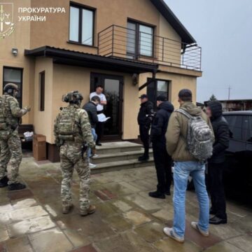 Івано-Франківська обласна прокуратура викрила корупційну схему у територіальному підрозділі Держпраці