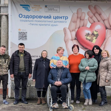 Наново вчиться ходити: історія ветерана з Одеси, який живе на Прикарпатті Олександра Грози