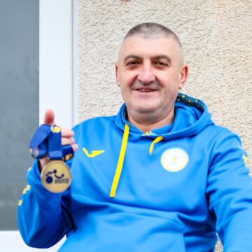 Василь Петрунів з Тисмениччини здобув бронзу на чемпіонаті Європи з паранастільного тенісу 