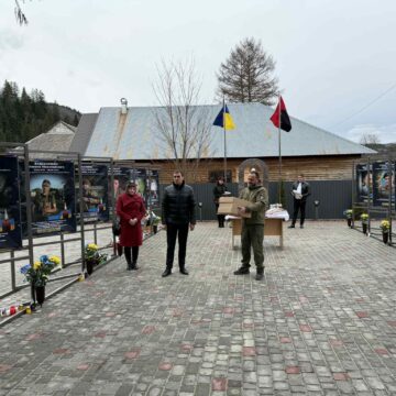 У Зеленській громаді  на честь загиблих воїнів відкрили Алею Героїв