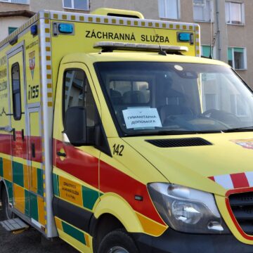 Богородчанська центральна лікарня отримала новий автомобіль “швидкої”