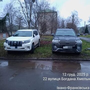 Калуські інспектори з паркування за тиждень склали 58 адміністративних матеріалів за порушення правил зупинки та стоянки