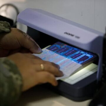 Франківець намагався виїхати за сфальшованими документами до Словаччини
