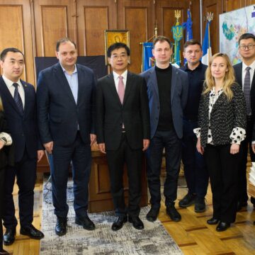 Міський голова Івано-Франківська зустрівся з делегацією Китайської Народної Республіки