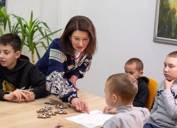 За покликом серця волонтерка з Нової Зеландії приїхала навчати англійської дітей франківських захисників