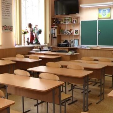 В Коломийській громаді на тиждень продовжили зимові канікули В Коломийській громаді на тиждень продовжили зимові канікули