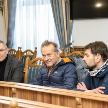 Італійський військовий журналіст Лоренцо Кремонезі відвідав Прикарпаття Італійський військовий журналіст Лоренцо Кремонезі відвідав Прикарпаття