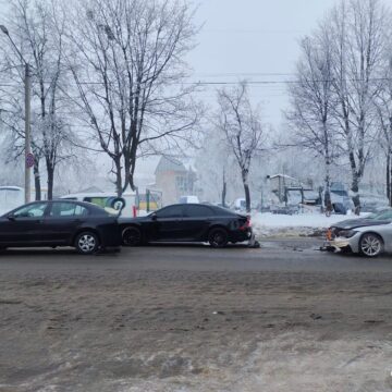 Нетверезий водій вчинив ДТП за участі трьох автомобілів в Івано-Франківську 