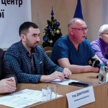 Випадок один на 100 тисяч: прикарпатські лікарі провели унікальну онкологічну операцію