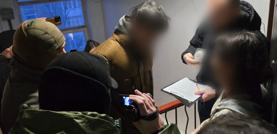 На Прикарпатті ліквідували організоване наркоугруповання з мільйонними прибутками