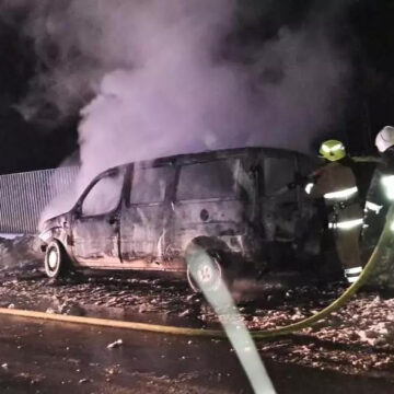 На Калущині під час пожежі автомобіля травмувався чоловік