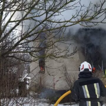 На Прикарпатті внаслідок пожежі будинку загинув чоловік