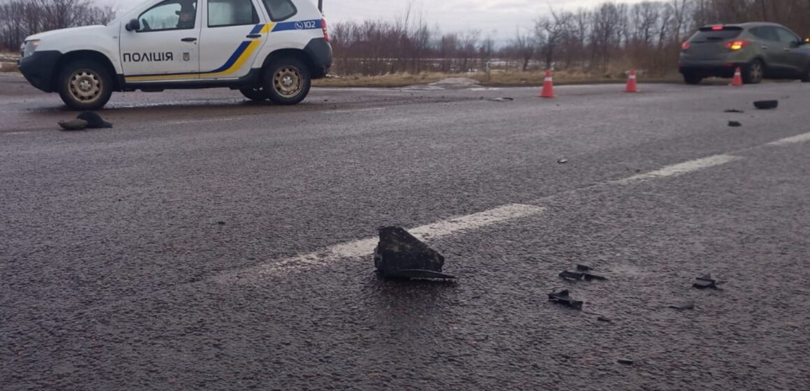 Смертельна ДТП на Рожнятівщині: під колеса автомобіля потрапив 50-річний чоловік
