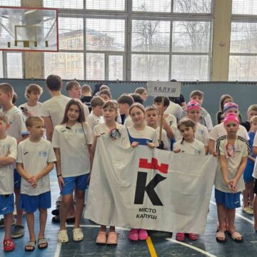 Калуські плавці тріумфували у Дрогобичі