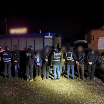 Прикордонники викрили злочинне угруповання, яке займалося переправленням осіб через кордон
