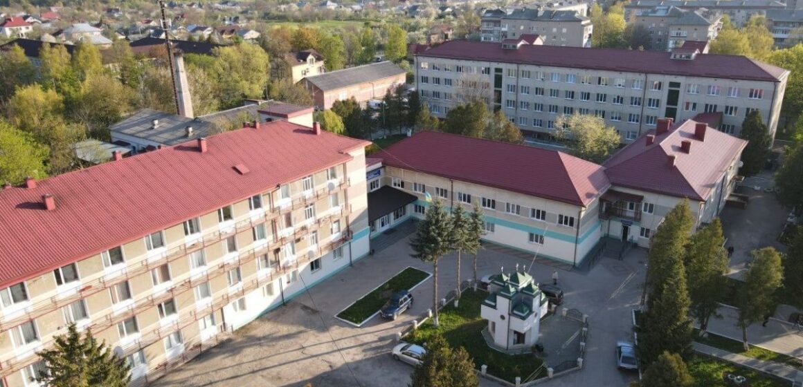 Без “первинки”. Надвірнянська лікарня планує зміни у медпослугах