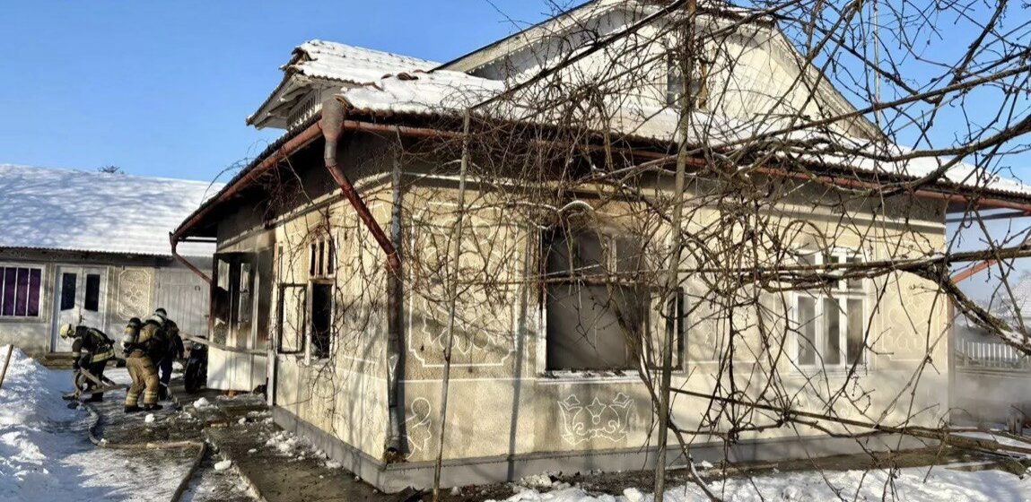 На Коломийщині внаслідок пожежі у будинку загинули двоє людей