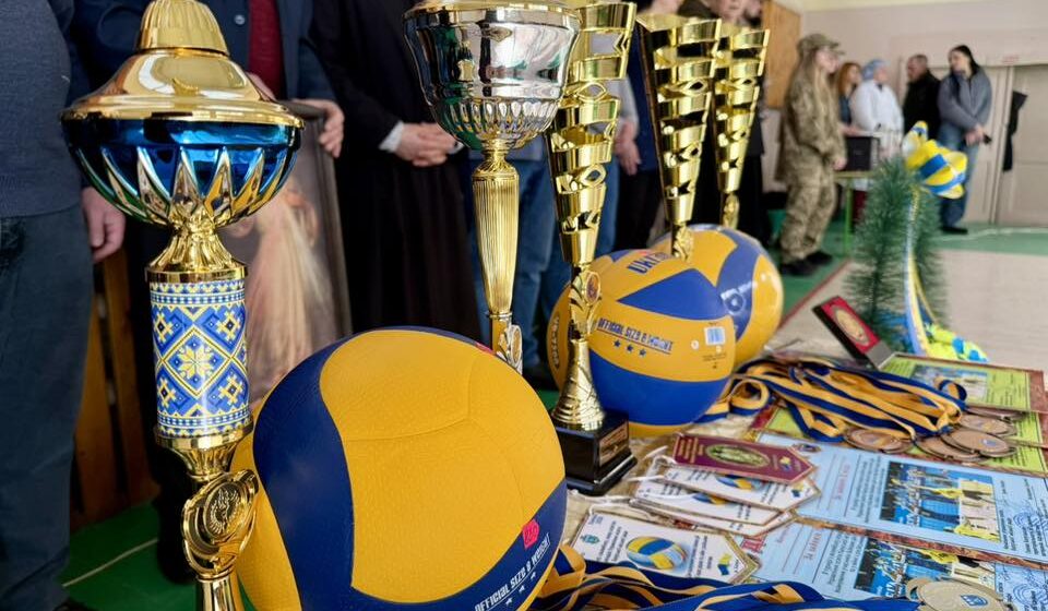 У Калуші розпочався традиційний турнір з волейболу, присвячений Дню вшанування учасників бойових дій