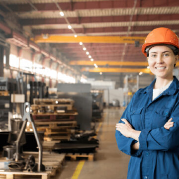 Жінки опановують «чоловічі» професії: топ-5 галузей на Прикарпатті