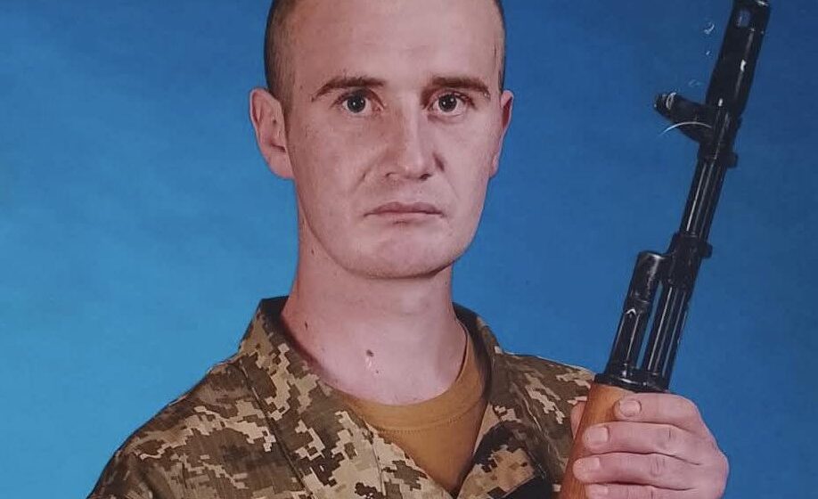 Після тяжкого поранення помер військовослужбовець Сергій Павлюк із Тлумаччини