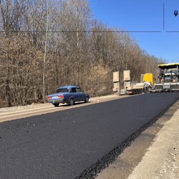 Ліквідовано понад 28 тисяч квадратних метрів ямковості: на автошляхах Прикарпаття тривають ремонтні роботи