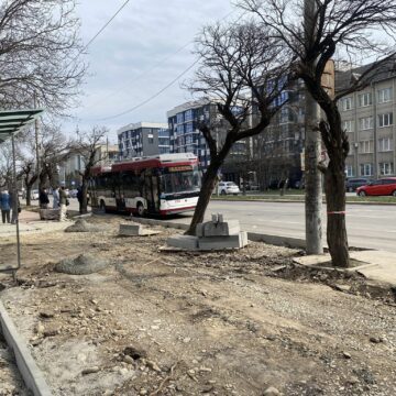 На вулиці Степана Бандери в Івано-Франківську буде велодоріжка і новий тротуар На вулиці Степана Бандери в Івано-Франківську буде велодоріжка і новий тротуар