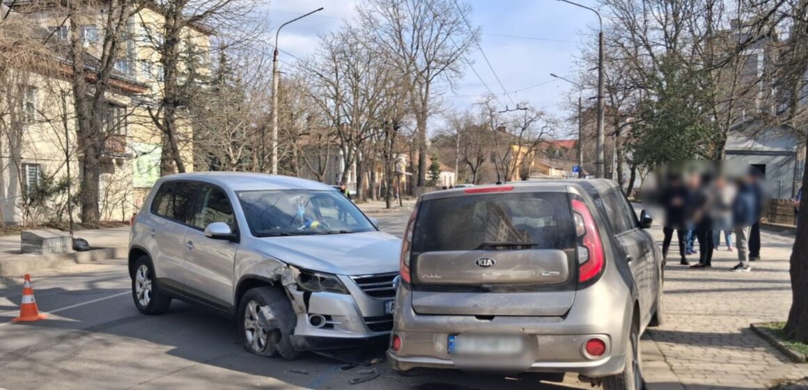 Поліцейські Івано-Франківська оголосили підозру керманичу, який вчинив наїзд на пішохода