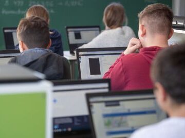 Курс на профільність: з вересня реформу старшої школи пілотуватимуть шість ліцеїв Прикарпаття