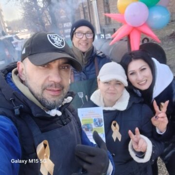 У Бурштині за 2.5 дні назбирали понад 230 тисяч гривень для хворого хлопчика