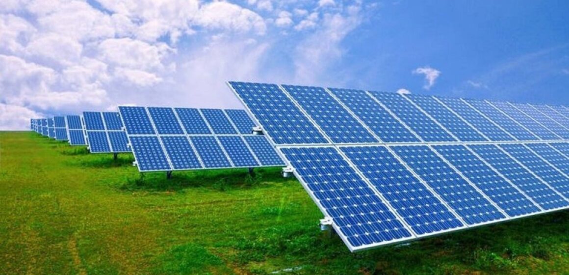 На Прикарпатті працюють 217 промислових сонячних електростанцій потужністю 354 МВт