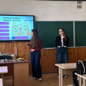 Студенти ІФНМУ навчали сексуальної освіти школярів