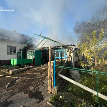 На пожежі в Богородчанській громаді травмувався чоловік