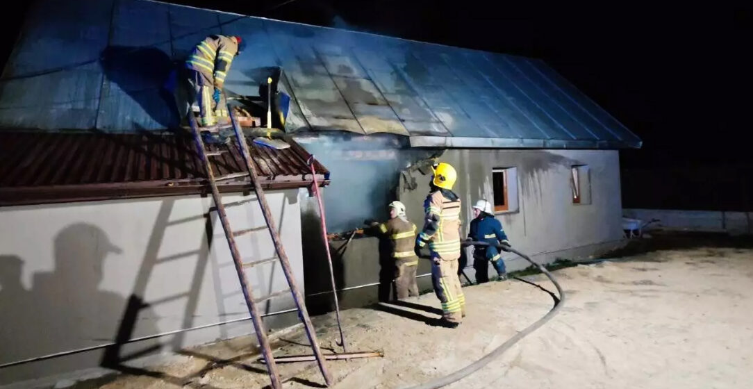 На пожежі в Надвірнянському районі травмувалася жінка