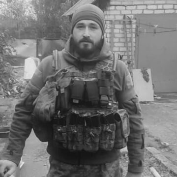 Коломия прощатиметься з військовим Михайлом Костюком. Відомий розпорядок