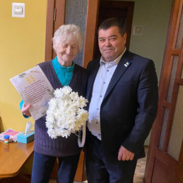 Лідія Іванівна Рев’юк із Лисця відзначила своє 85-річчя!