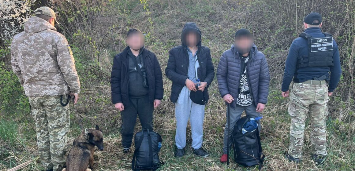 Не дійшли 400 метрів до кордону: серед порушників був і прикарпатець