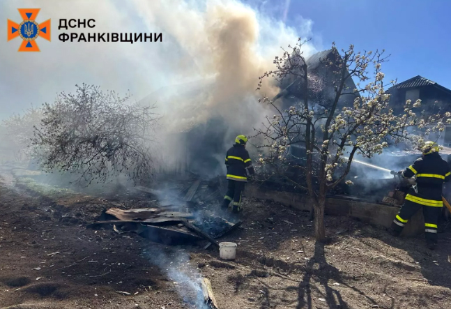 За минулу добу підрозділи ДСНС в області ліквідували 9 пожеж За минулу добу підрозділи ДСНС в області ліквідували 9 пожеж