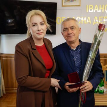 Трьох рогатинців відзначили обласними нагородами