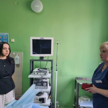 Снятинська лікарня законтрактована з НСЗУ на 13 пакетів надання медичних послуг, а Отинійська – на два пакети